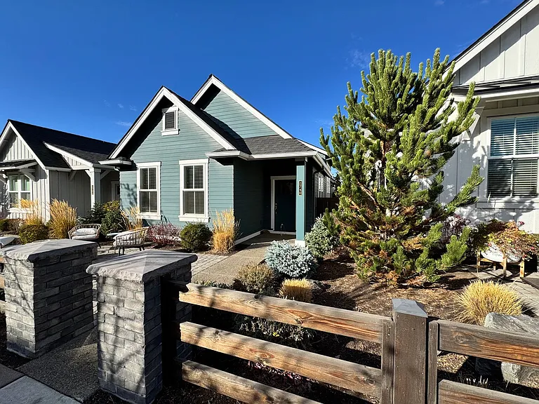 2740 Ordway Ave — Photo 31