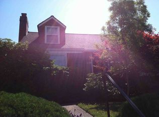 5028 47th Ave NE, Seattle, WA 98105