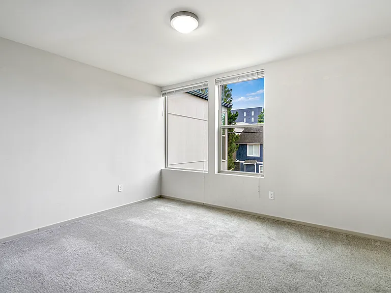 1522 NW 87th St — Photo 15