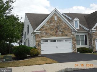 120 Reagan Dr, Sellersville, PA 18960