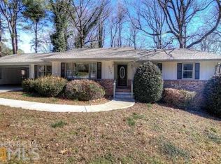 2707 Lake Erin Dr, Tucker, GA 30084