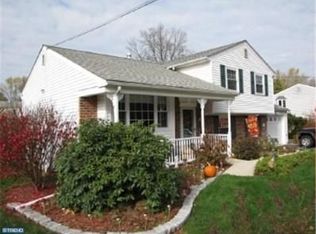 956 Cornell Dr, Warminster, PA 18974