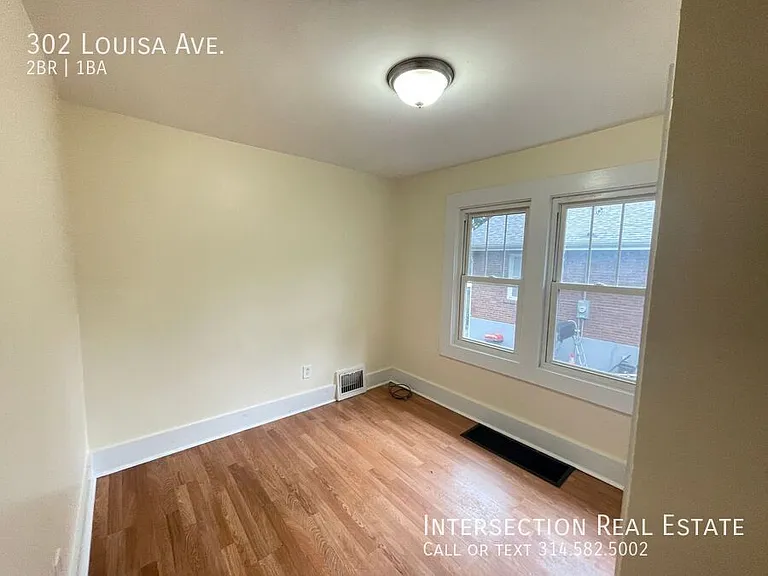 302 Louisa Ave — Photo 8