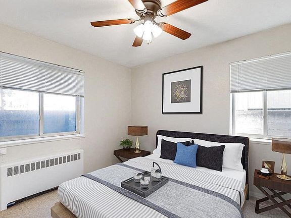 4th image of 1460 Jasmine St APT 2