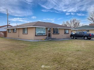 1807 W 17th Ave, Kennewick, WA