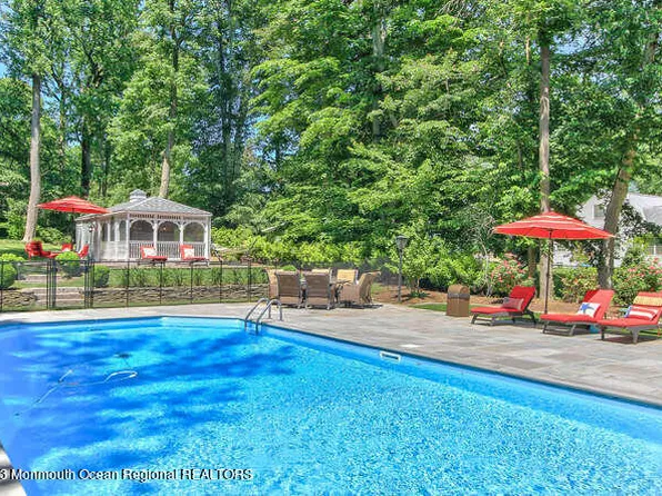 35 Bamm Hollow Road, Middletown, NJ 07748