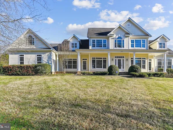 3645 Solomons Is, Harwood, MD 20776