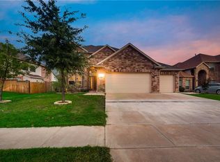 2719 Columbus, Grand Prairie, TX 75054