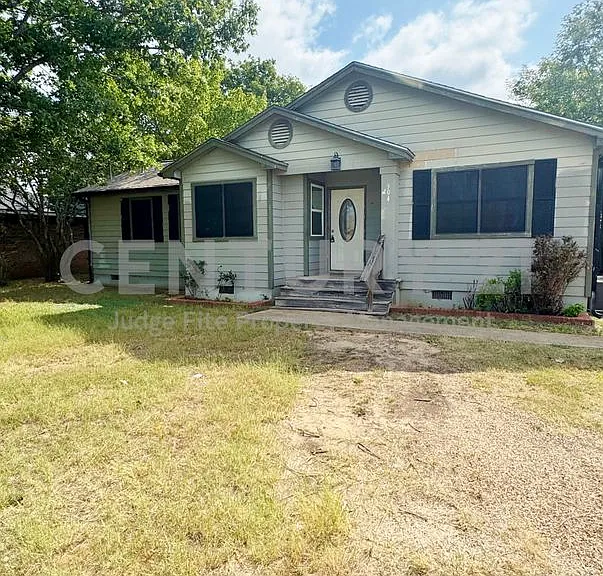 304 Boot Ranch Rd — Photo 1
