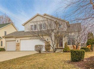 313 NW Crestview Dr, Ankeny, IA 50023
