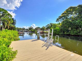 4801 Shore Acres Blvd NE, Saint Petersburg, FL 33703