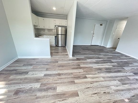 5th image of 2025 W Granville Ave #308