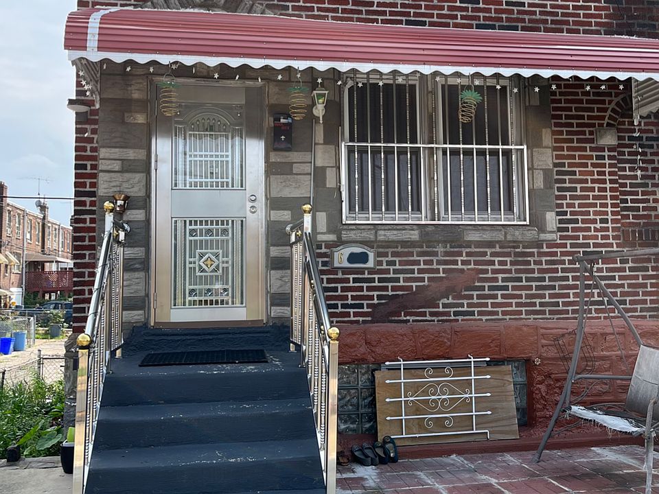1st image of 628 Foulkrod St