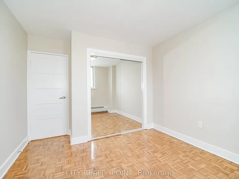 1500 Bathurst St #504 — Photo 10