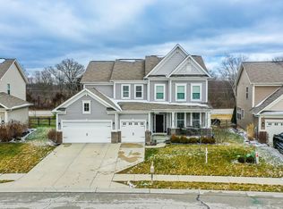 7737 Tanager Ct, Zionsville, IN 46077