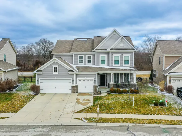 7737 Tanager Ct, Zionsville, IN 46077