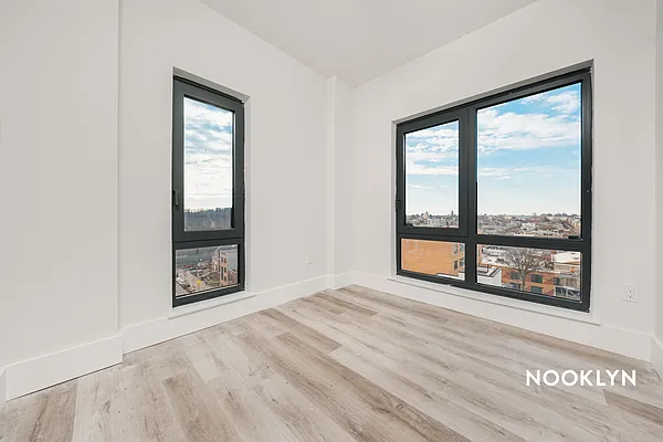 Rented by Nooklyn NYC LLC | media 53