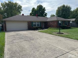 4705 W Riverbend Dr, Muncie, IN 47304