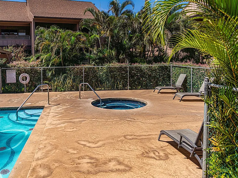S Kihei Rd — Photo 23