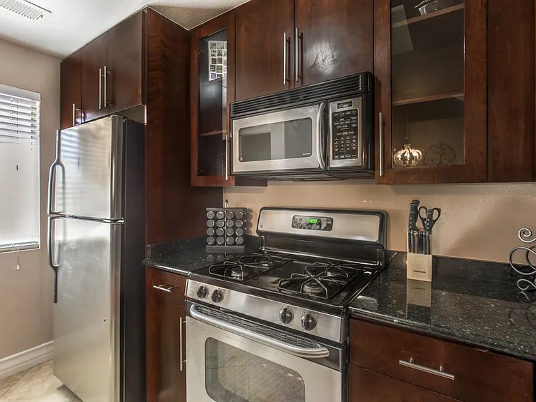260 E Flamingo Rd #417 — Photo 10