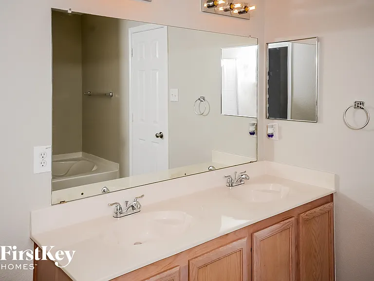 313 Butch Cassidy Dr — Photo 9