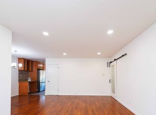 608 N Hayworth Ave APT 8, Los Angeles, CA 90048