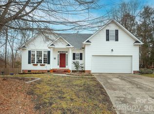 2601 Rustic Ridge Ct, Charlotte, NC 28270