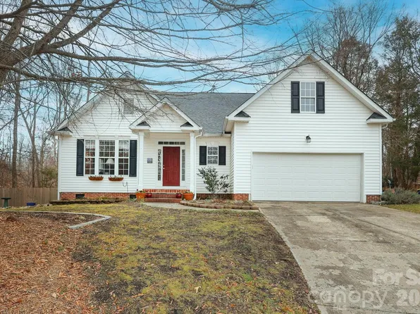 2601 Rustic Ridge Ct, Charlotte, NC 28270