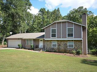 9625 Loblolly Ln, Roswell, GA 30075