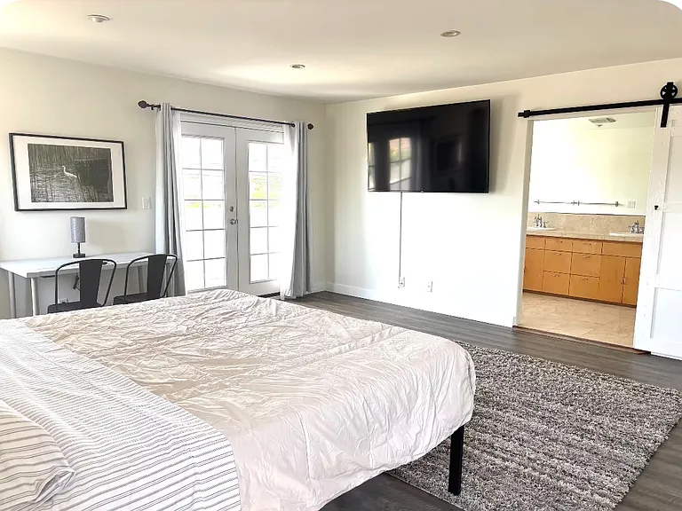 7939 Denrock Ave — Photo 8