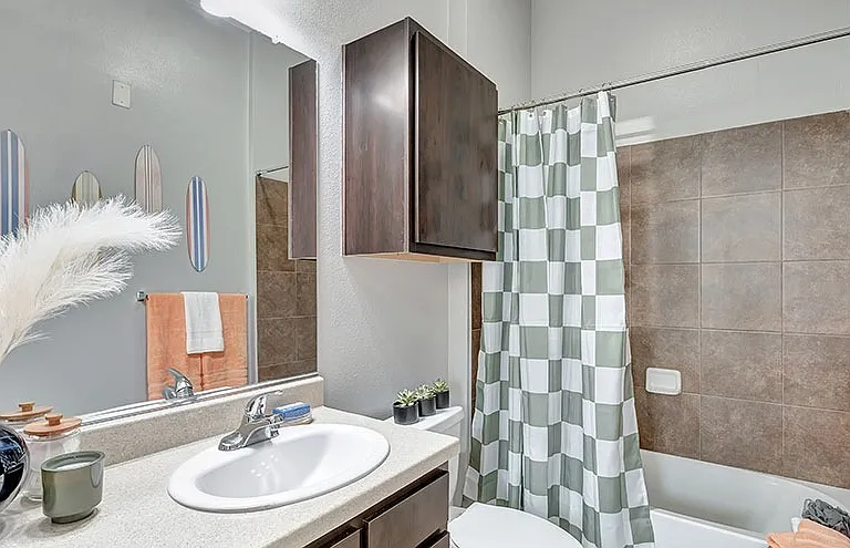 6625 Alvarado Rd — Photo 8