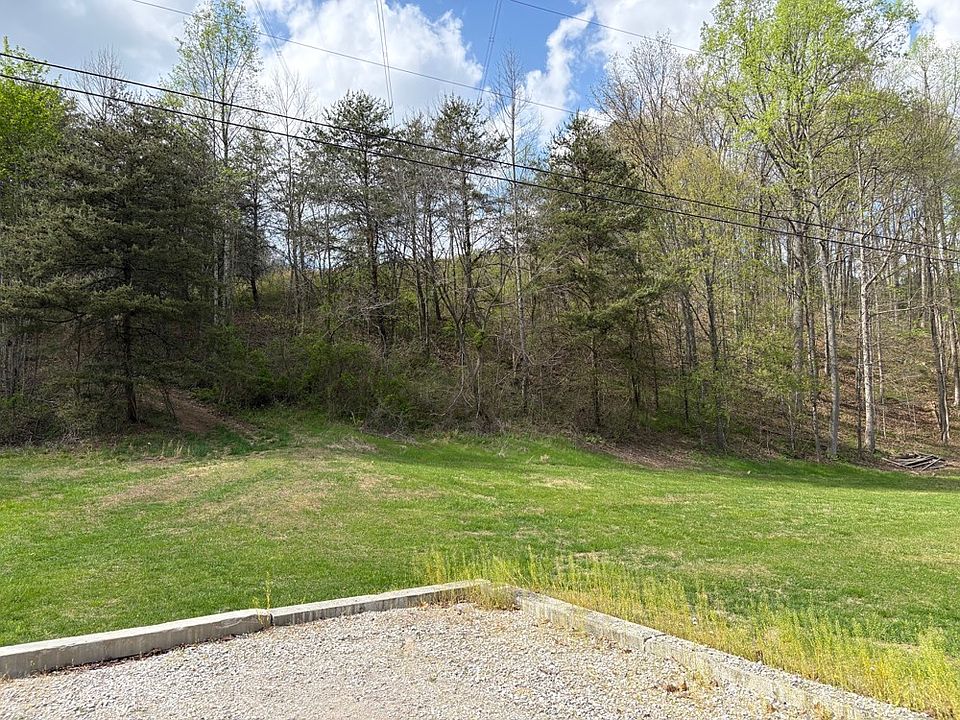 1st image of 528 Pyle Rd