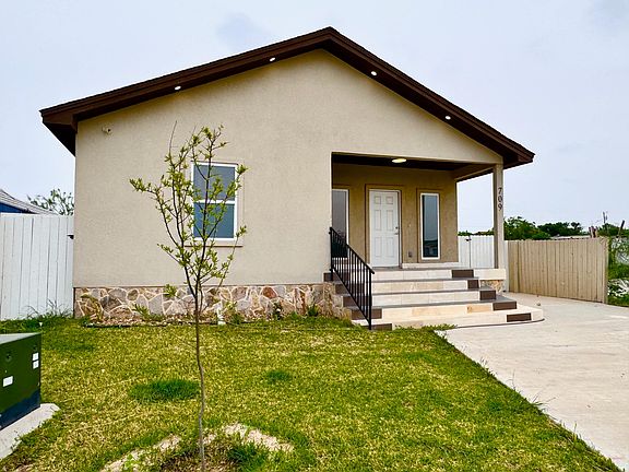 4th image of 709 Palo De Rosa Loop