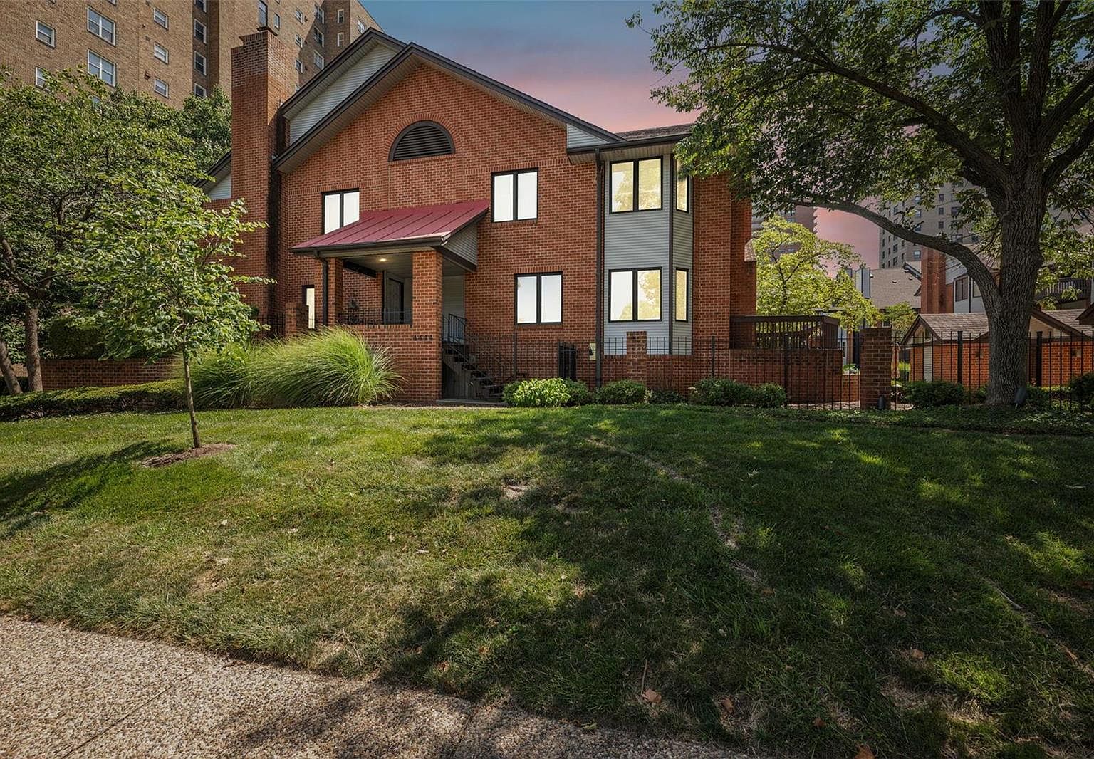 4454 Lindell Blvd APT 24, Saint Louis, MO 63108 MLS 23043097 Zillow