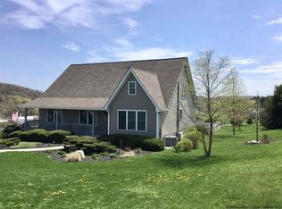 35 Idlewild Rd, Marlboro, NY 12542