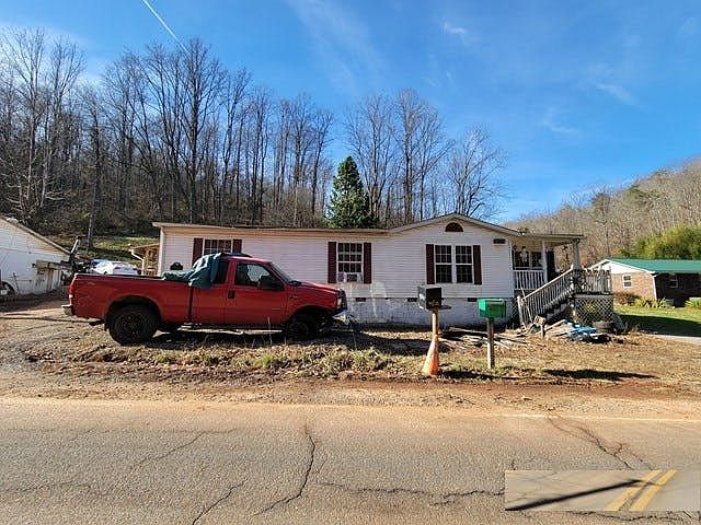 1st image of 4801 Big Tyler Rd