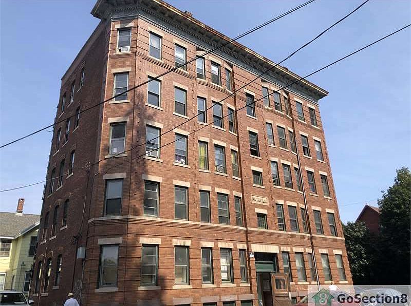 859 Main St, Holyoke, MA 01040 Zillow