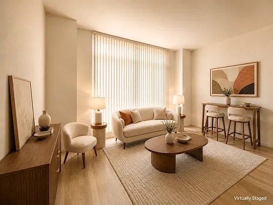 Living room, photo 2