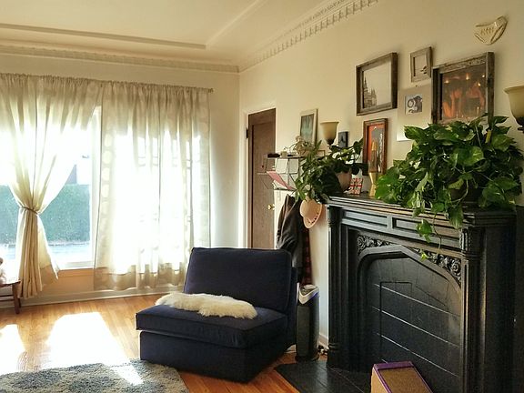4th image of 4453 W 4th St #104