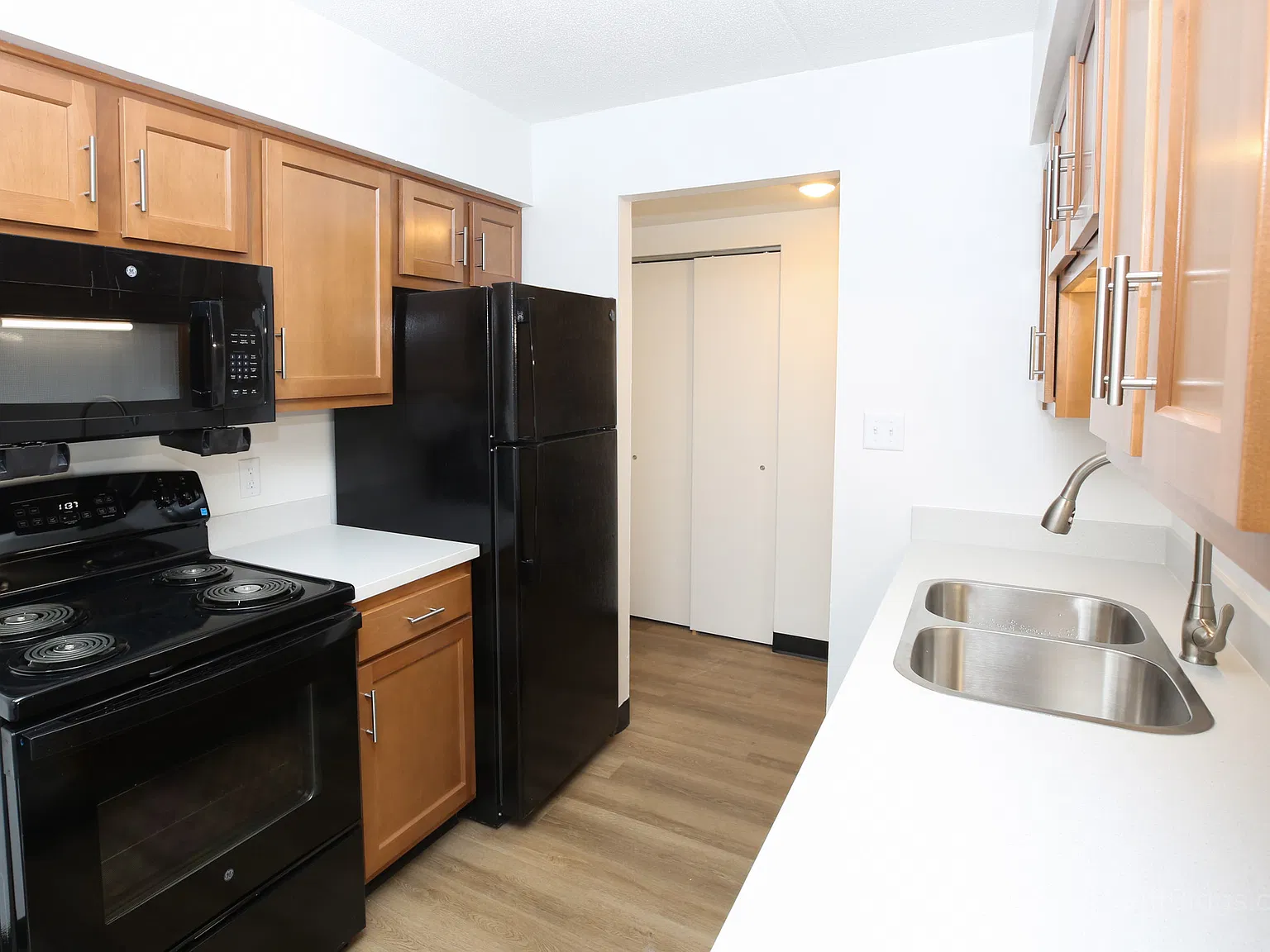 Silver Oaks Senior Apartments — Photo 2