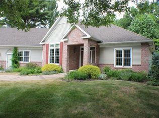 206 Close Ct, Eau Claire, WI 54701