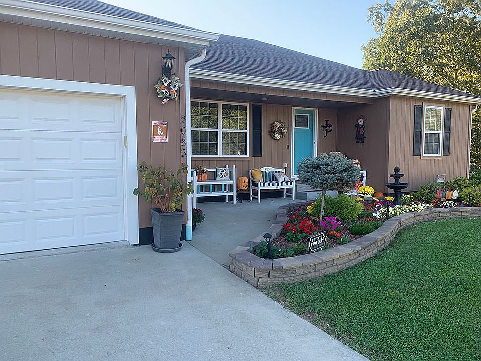 2083 Audrey Lane