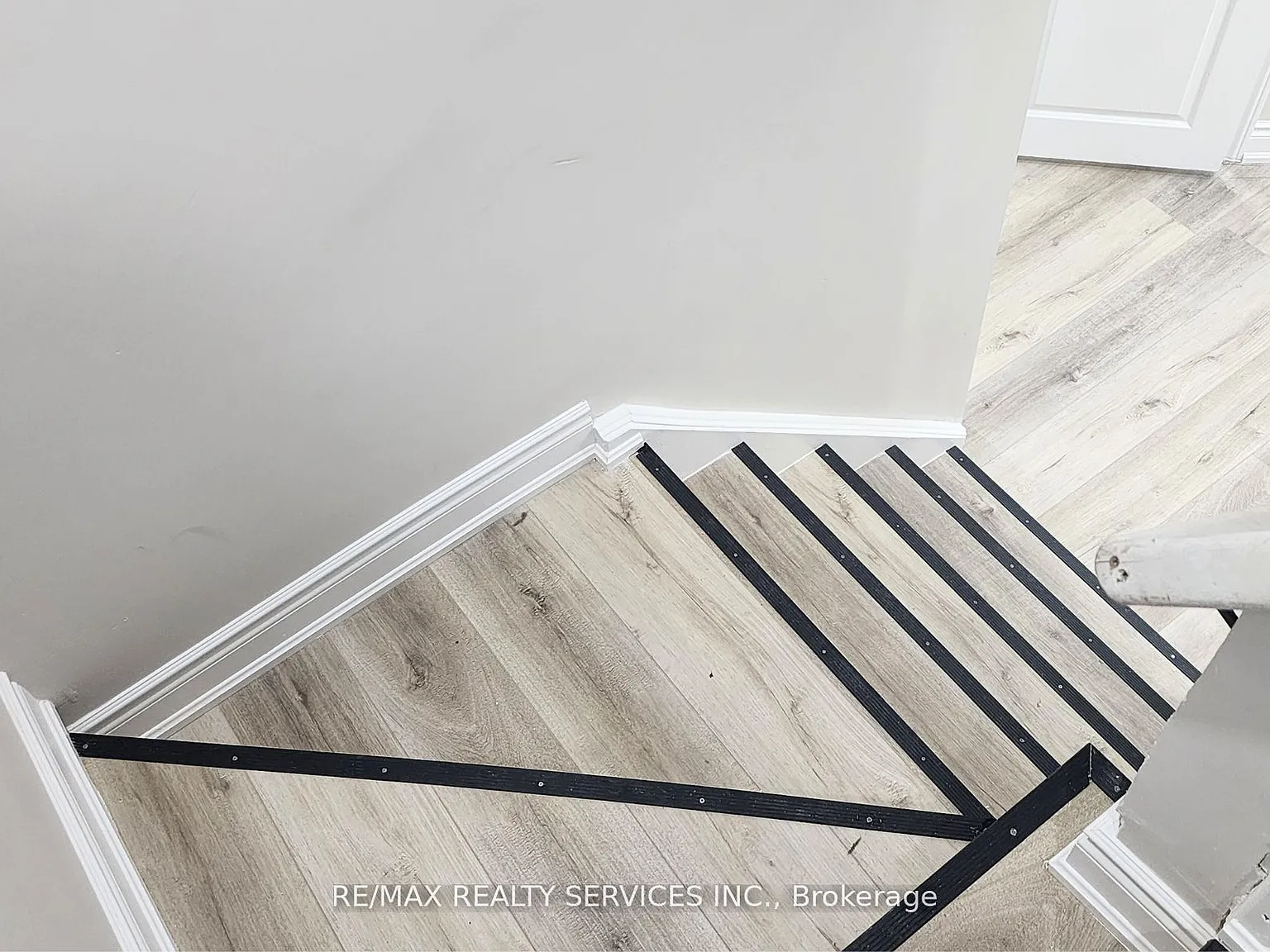 1 bed, $1,600 — Photo 2