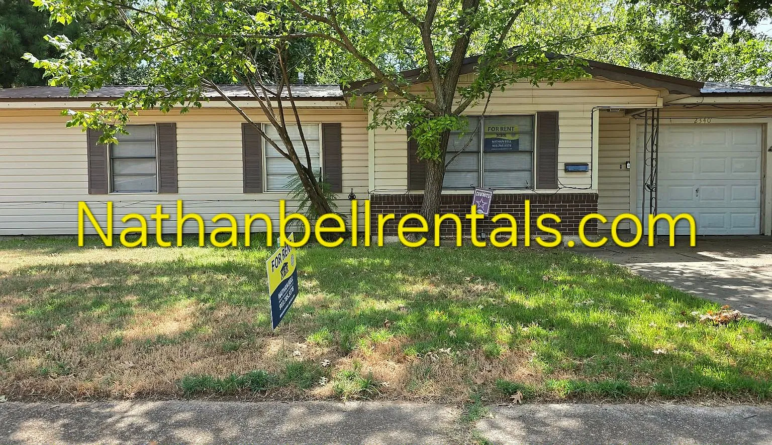 2340 Beverly Dr. — Photo 1