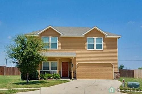 1st image of 12200 Hunters Knoll Dr