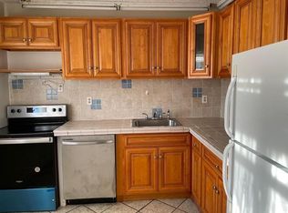 3900 NW 76th Ave, Sunrise, FL 33351