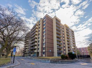 5 Frith Rd #209, Toronto, ON M3N 2L5