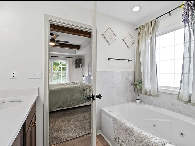 227 Harold Dr — Photo 14