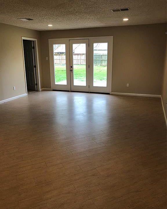1st image of 1830 Polley Ct
