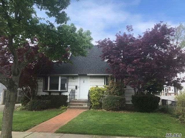 1st image of 54 Cedar St